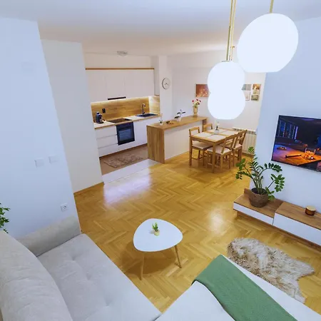 Sunset Serenity Apartment *
